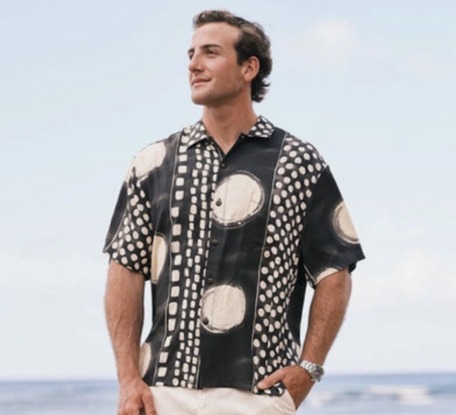 Le guide ultime&nbsp;: comment porter une chemise hawaïenne avec assurance et style