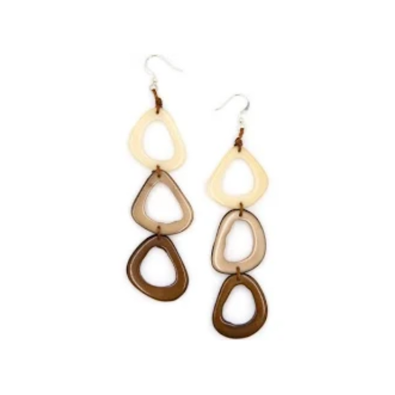 Boucles d’oreilles Margarita aux noix de Tagua - Café ivoire/ Brun châtaignier