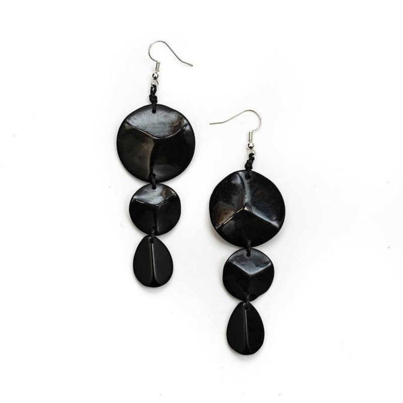 Aretes Betty de Tuerca de Tagua - Negro/Onyx