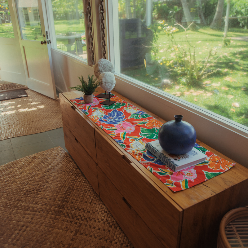 Chemin de Table Réversible Surf Line Hawaii - Ananas Hibiscus Rouge